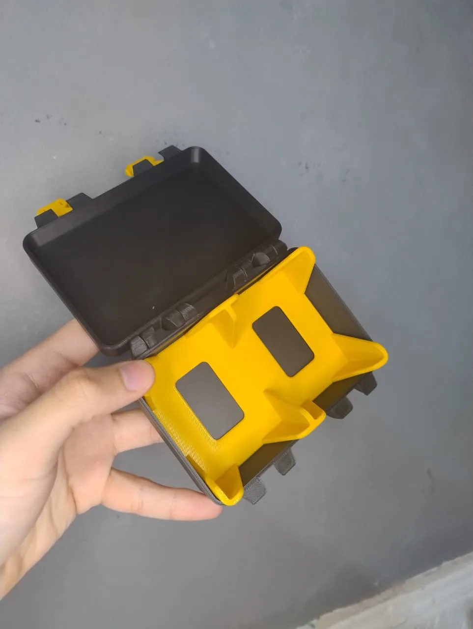 Caja De Figuritas Grande fabricado por XELTA 3D